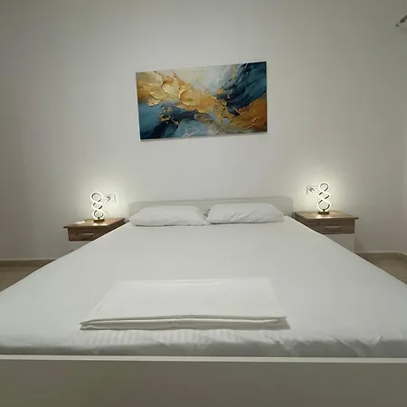 Aleksi House Apartment Durres